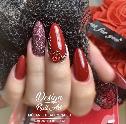 Gel Polish To feel desire